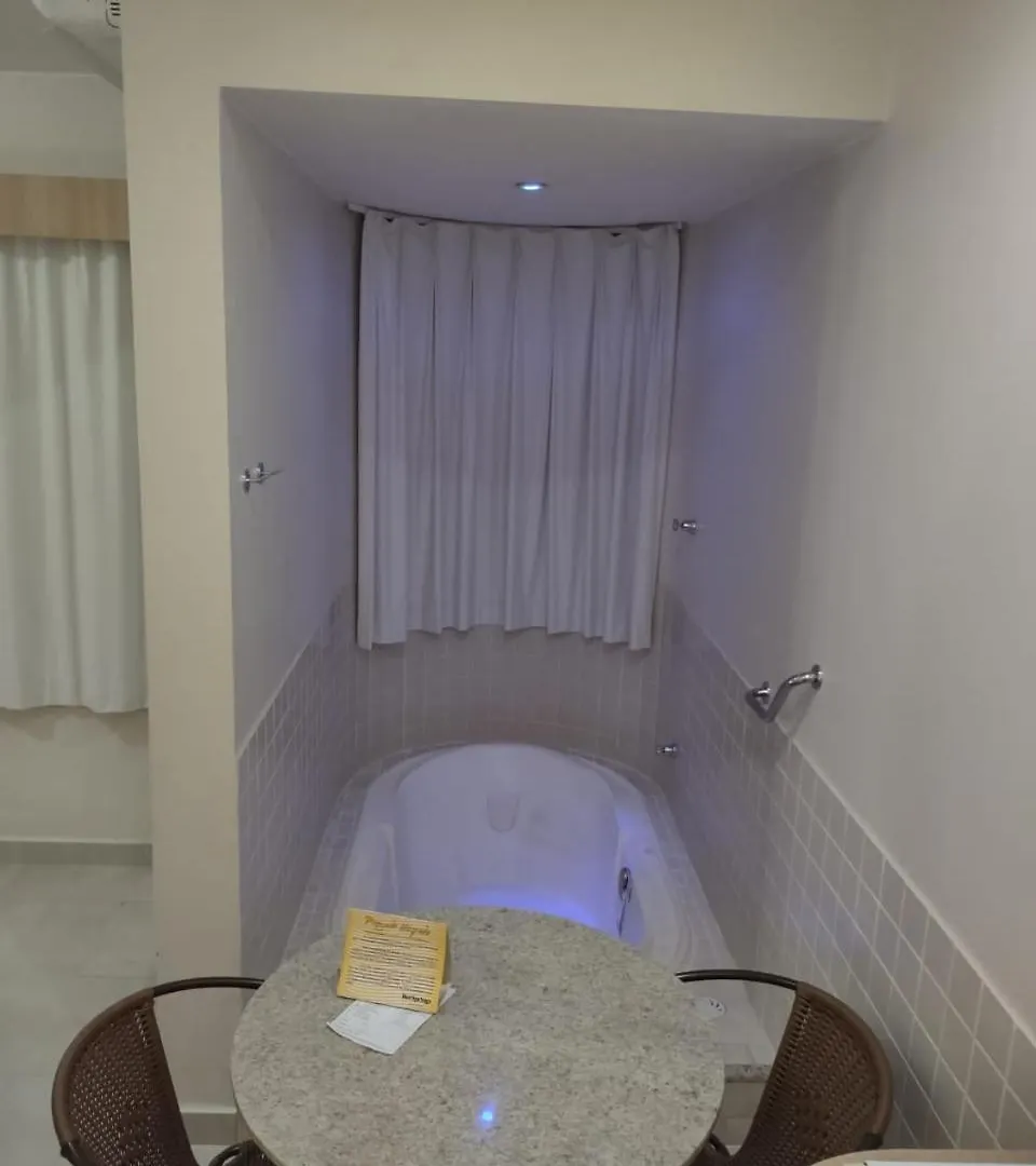 Hot Springs Flat Apart-Hotel Master Luxo Com Banheira Caldas Novas Aparthotel